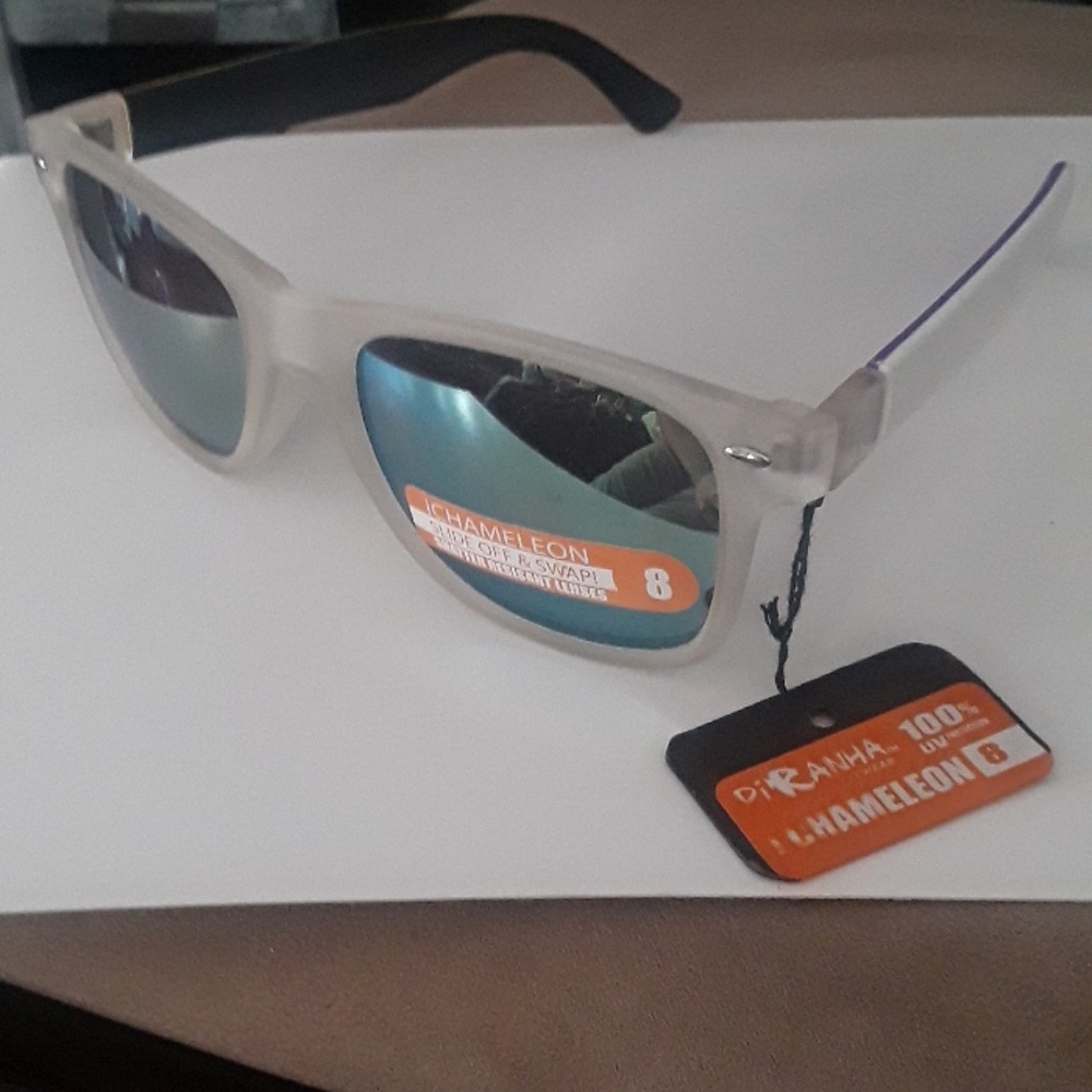Sun glasses